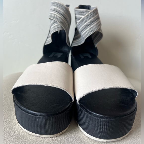 Sorel Cameron Black Leather Flatform Ankle Strap Wedge Sandal Size 9.5 - Picture 9 of 11